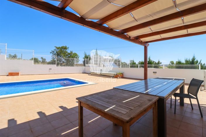 Image No.3-3 Bed House for sale