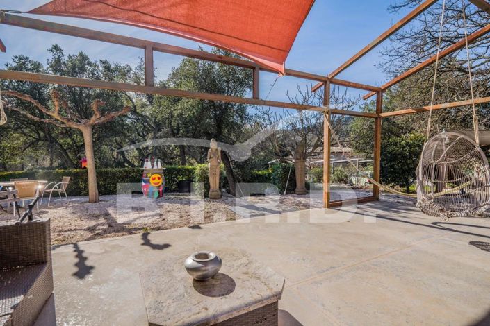 Image No.12-7 Bed House for sale