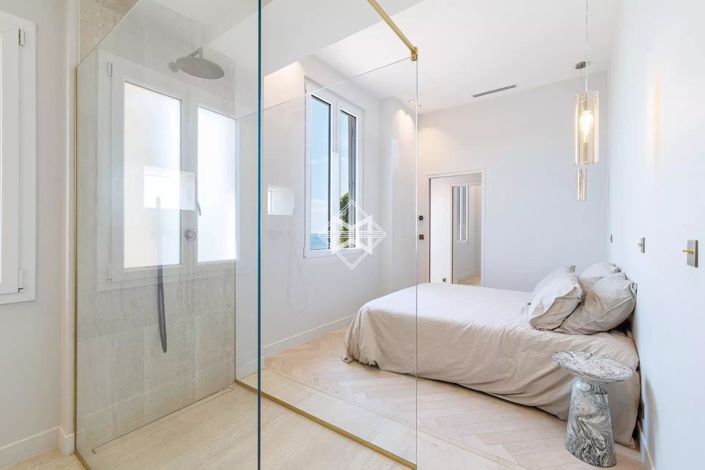 Image No.15-3 Bed House for sale