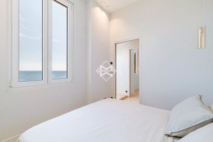 Image No.16-3 Bed House for sale