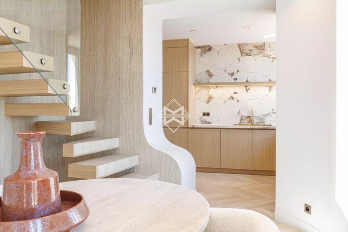 Image No.5-3 Bed House for sale