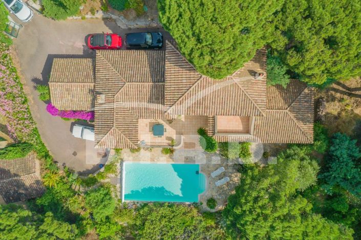 Image No.17-4 Bed House for sale