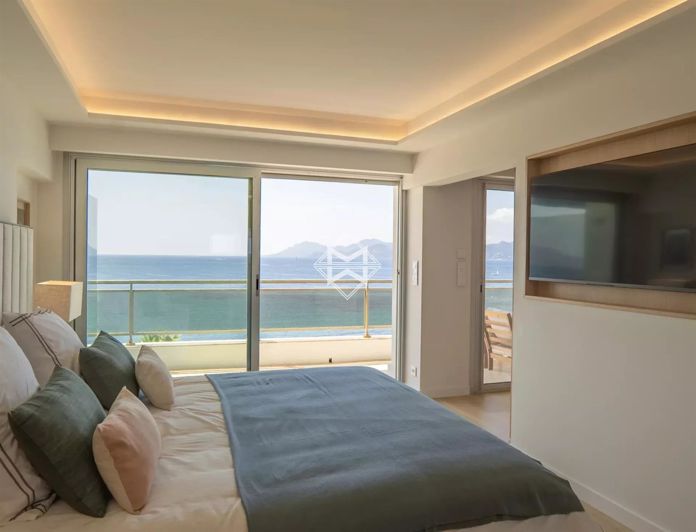 Image No.11-2 Bed Apartment for sale