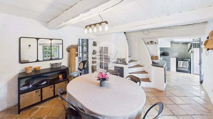 Image No.5-3 Bed House for sale