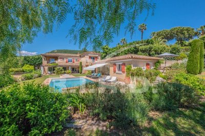 5 Bed House for sale