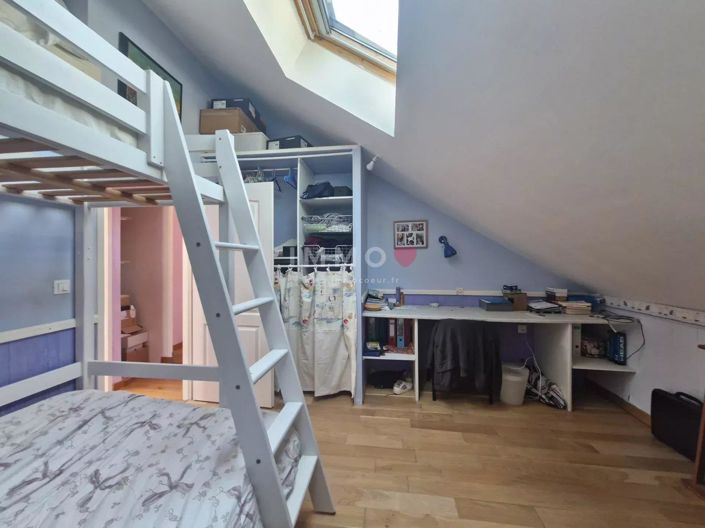 Image No.5-4 Bed House for sale