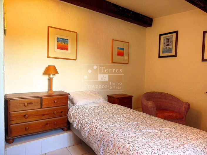 Image No.19-4 Bed House for sale