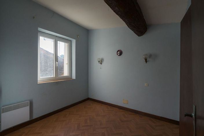 Image No.13-3 Bed House for sale