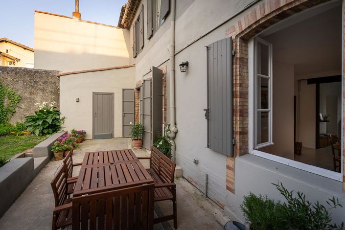 Image No.4-5 Bed House for sale