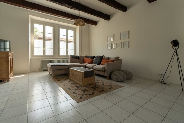 Image No.5-5 Bed House for sale