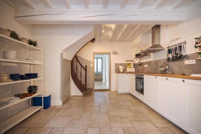 Image No.7-4 Bed House for sale