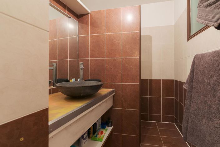 Image No.14-2 Bed Apartment for sale