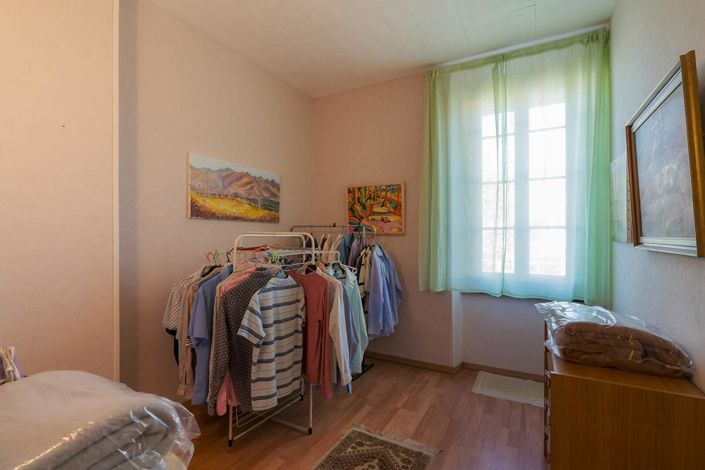 Image No.14-4 Bed House for sale