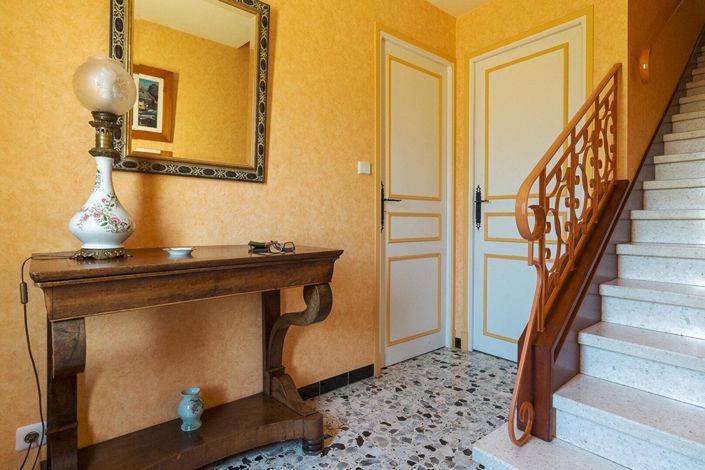 Image No.14-4 Bed House for sale