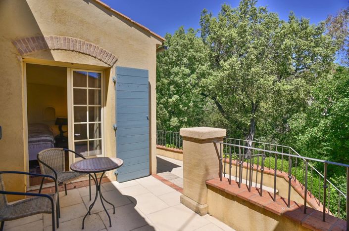 Image No.15-4 Bed House for sale