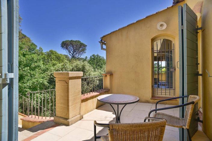 Image No.16-4 Bed House for sale