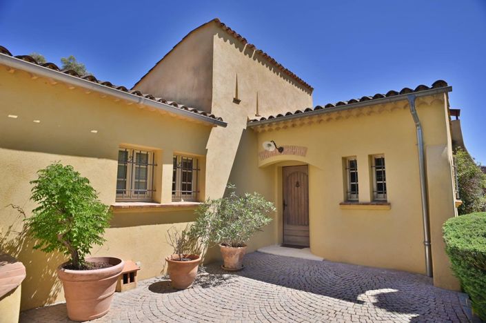 Image No.17-4 Bed House for sale