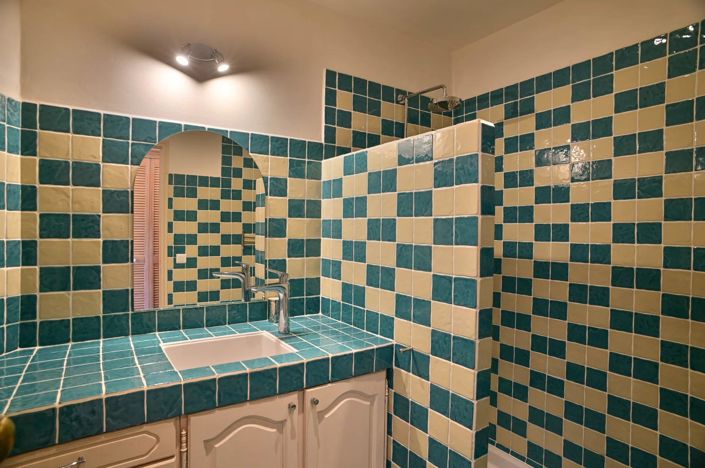 Image No.30-4 Bed House for sale