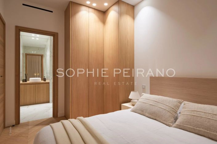 Image No.8-4 Bed Apartment for sale