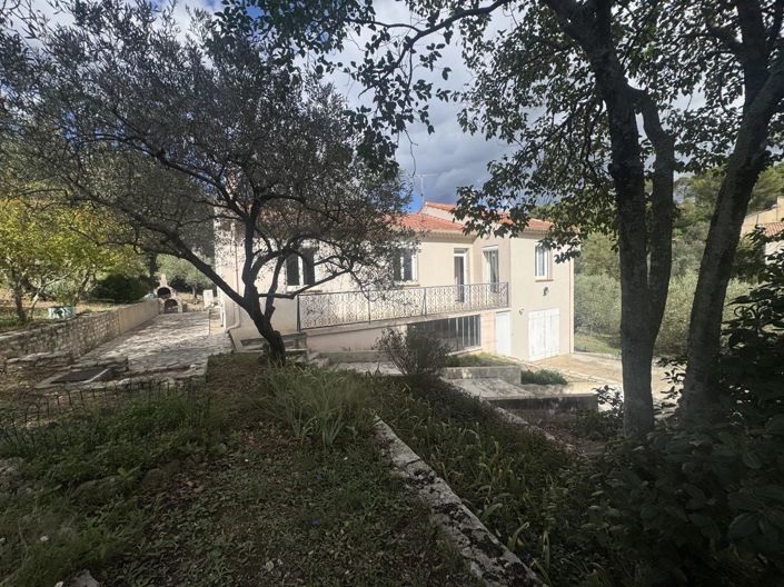 Image No.1-3 Bed House for sale