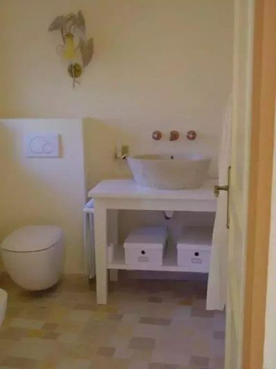 Image No.11-2 Bed House for sale