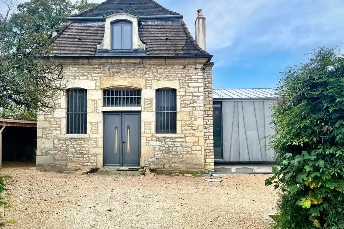 Image No.1-4 Bed House for sale