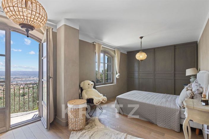 Image No.13-4 Bed House for sale