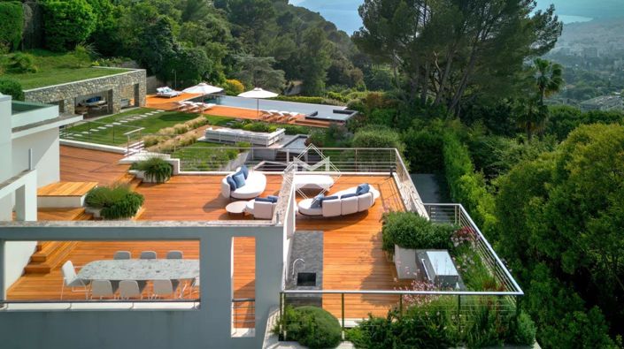 Image No.4-6 Bed House for sale