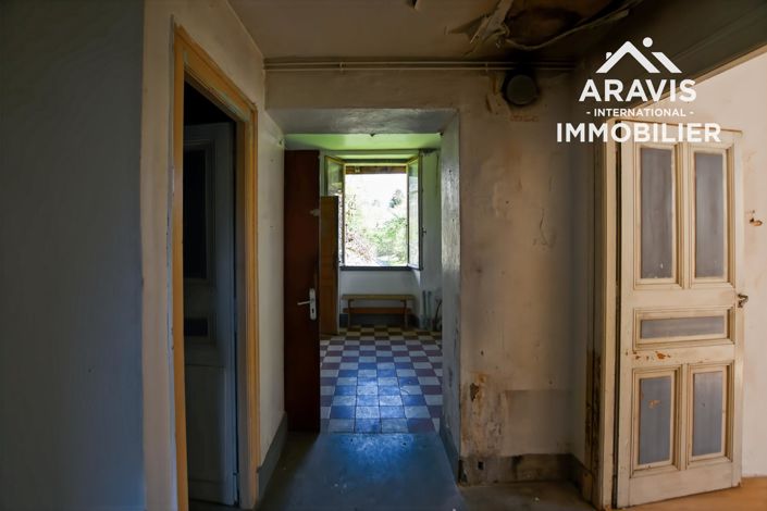 Image No.13-5 Bed House for sale