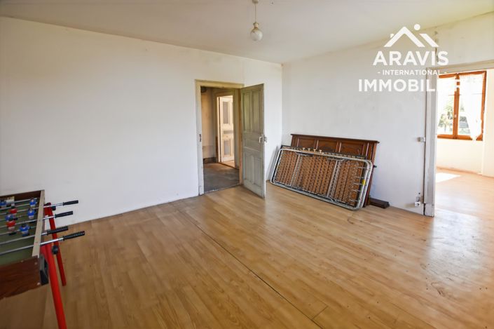 Image No.14-5 Bed House for sale