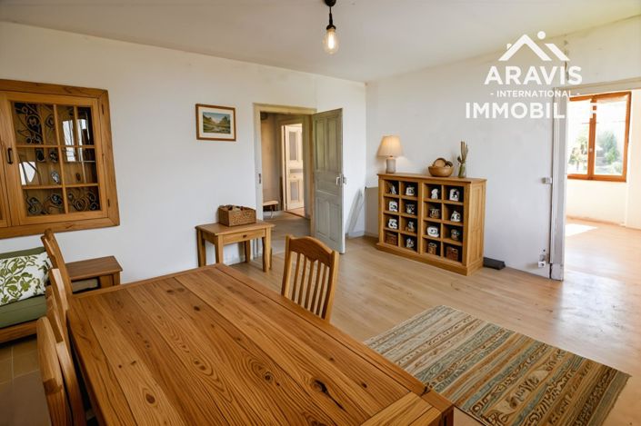 Image No.15-5 Bed House for sale