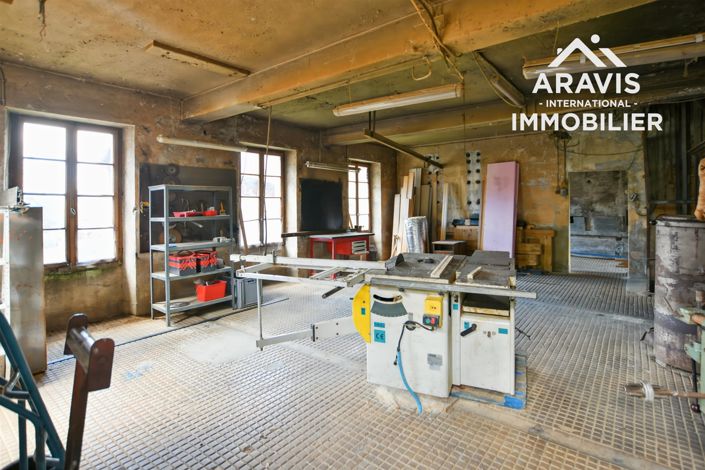 Image No.4-5 Bed House for sale