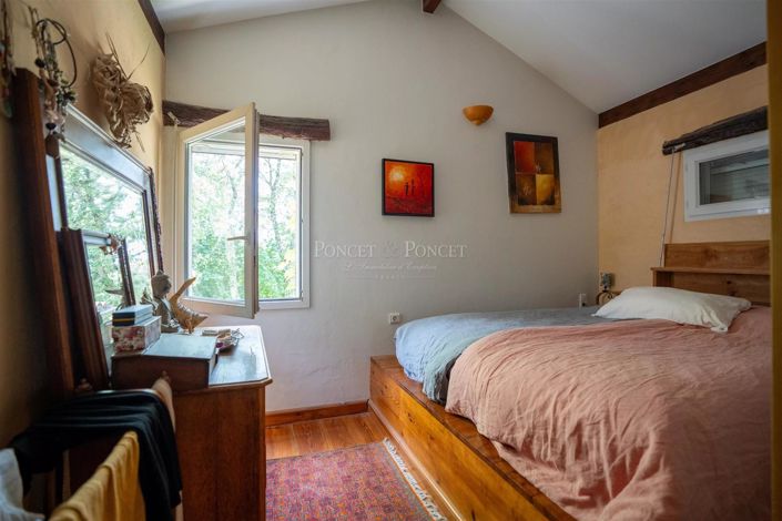 Image No.12-7 Bed House for sale