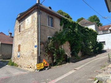 1 - Doubs, House