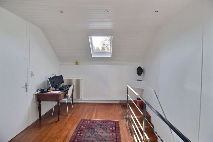 Image No.23-4 Bed House for sale