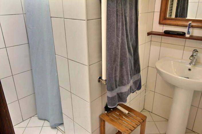 Image No.20-3 Bed House for sale