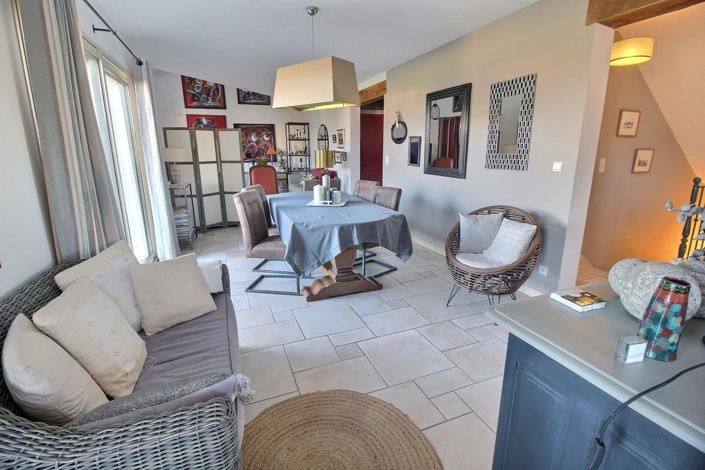 Image No.15-4 Bed House for sale