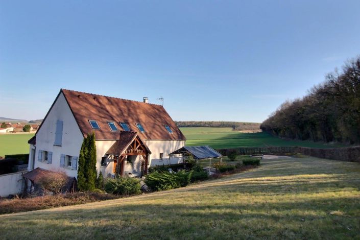 Image No.2-4 Bed House for sale