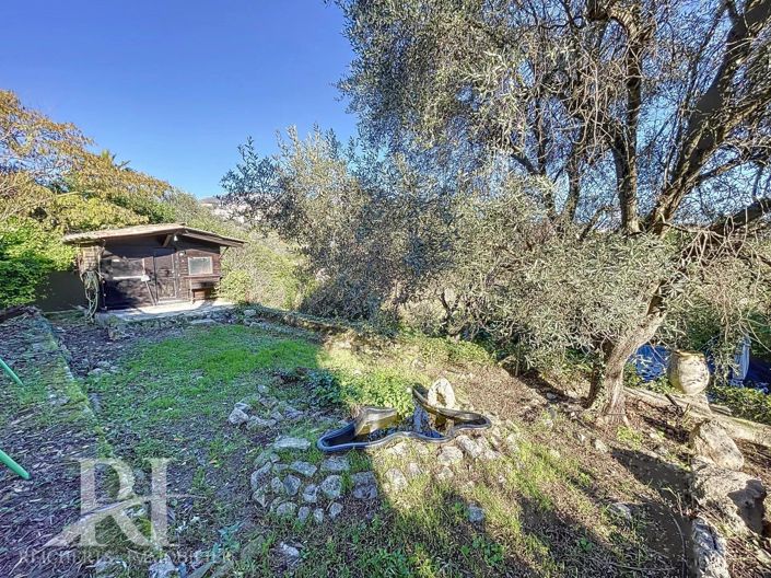 Image No.11-3 Bed House for sale