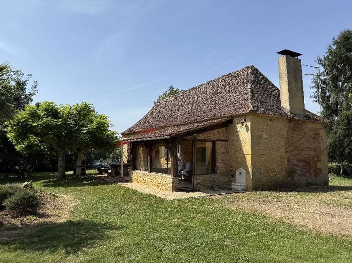 Image No.1-4 Bed House for sale