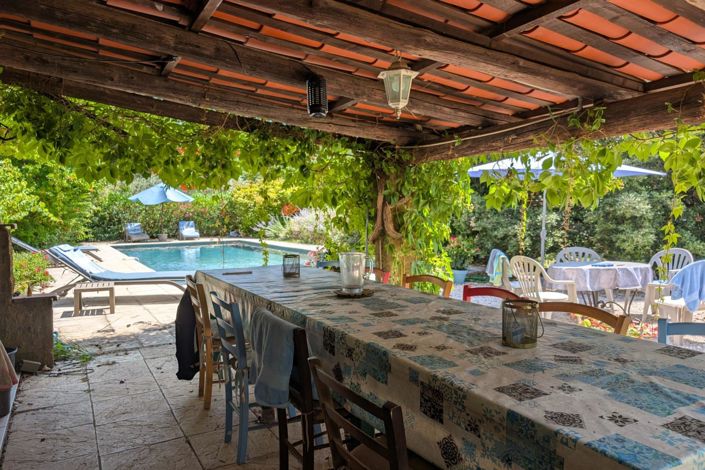 Image No.6-4 Bed House for sale