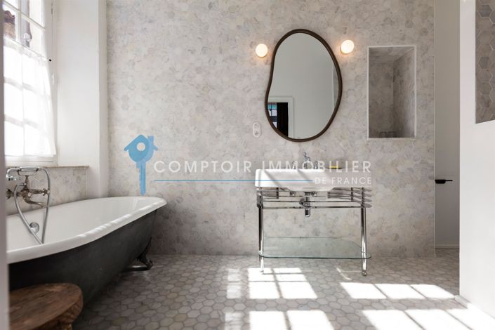 Image No.11-11 Bed House for sale