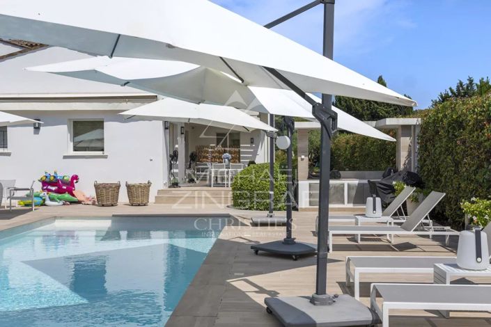 Image No.3-4 Bed House for sale