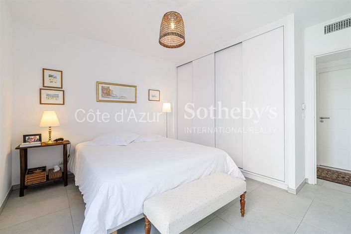 Image No.6-3 Bed Apartment for sale