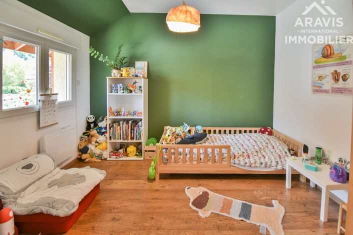 Image No.11-4 Bed House for sale