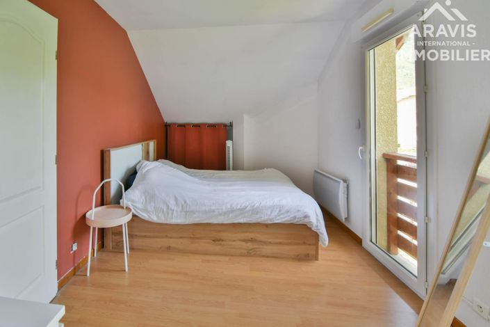 Image No.14-4 Bed House for sale