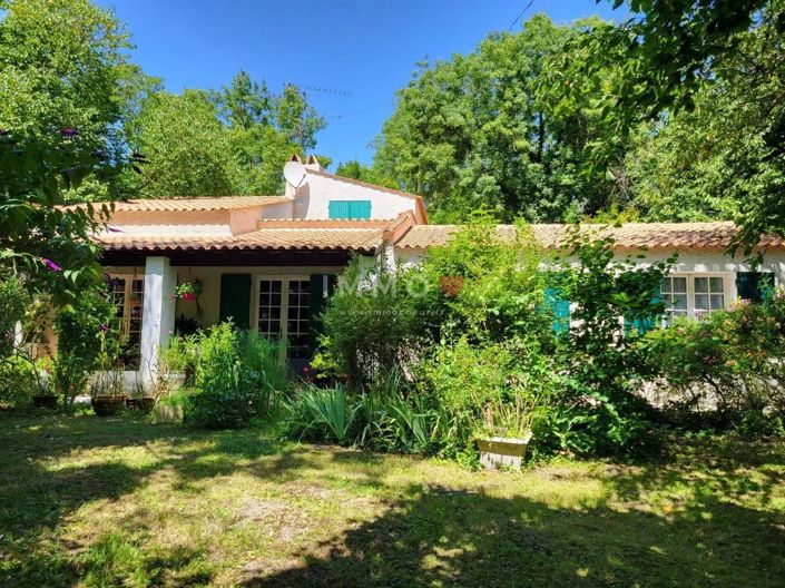 Image No.1-3 Bed House for sale