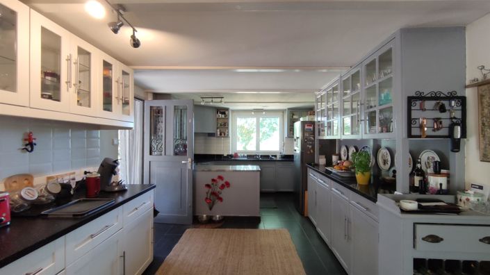 Image No.17-3 Bed House for sale