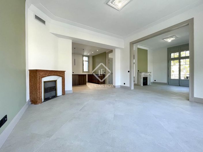 Image No.19-3 Bed Apartment for sale