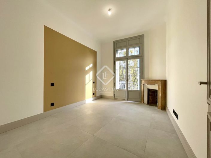 Image No.20-3 Bed Apartment for sale